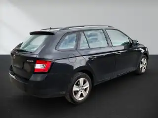Vehicle image thumbnail, number 6