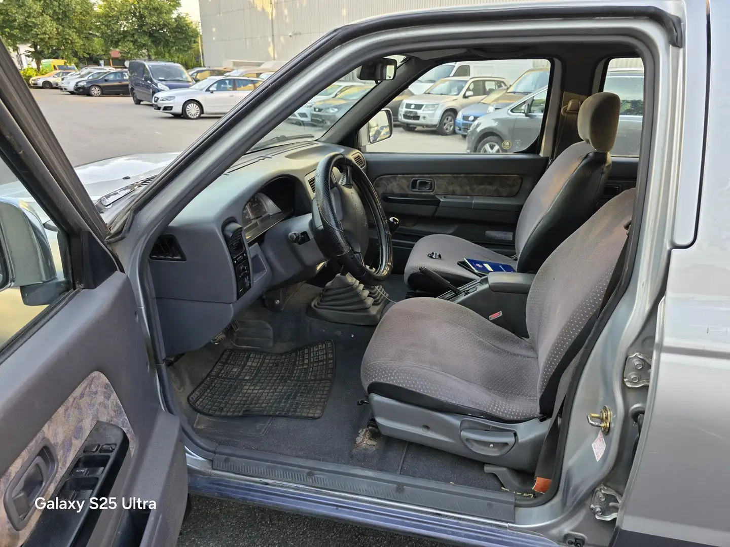 Vehicle image, number 9