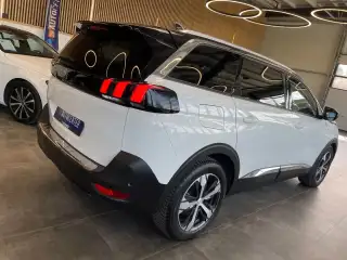 Vehicle image thumbnail, number 19