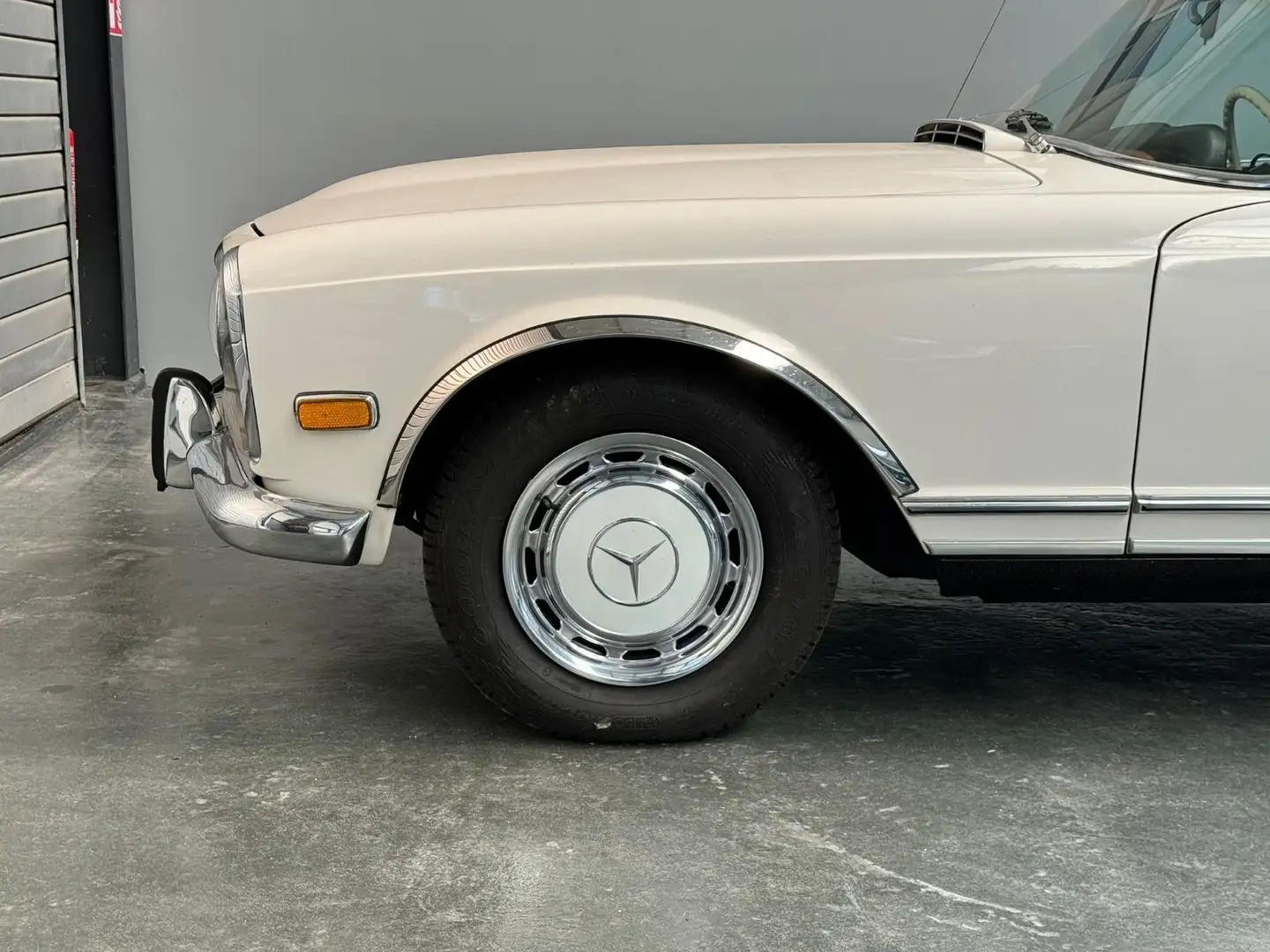 Vehicle image, number 7