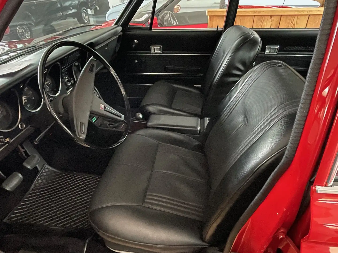 Vehicle image, number 5