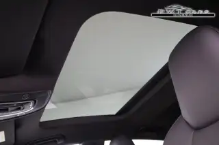 Vehicle image thumbnail, number 12