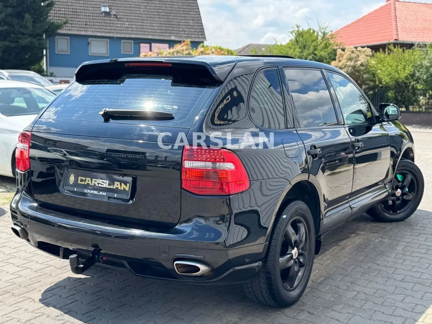 Vehicle image, number 6