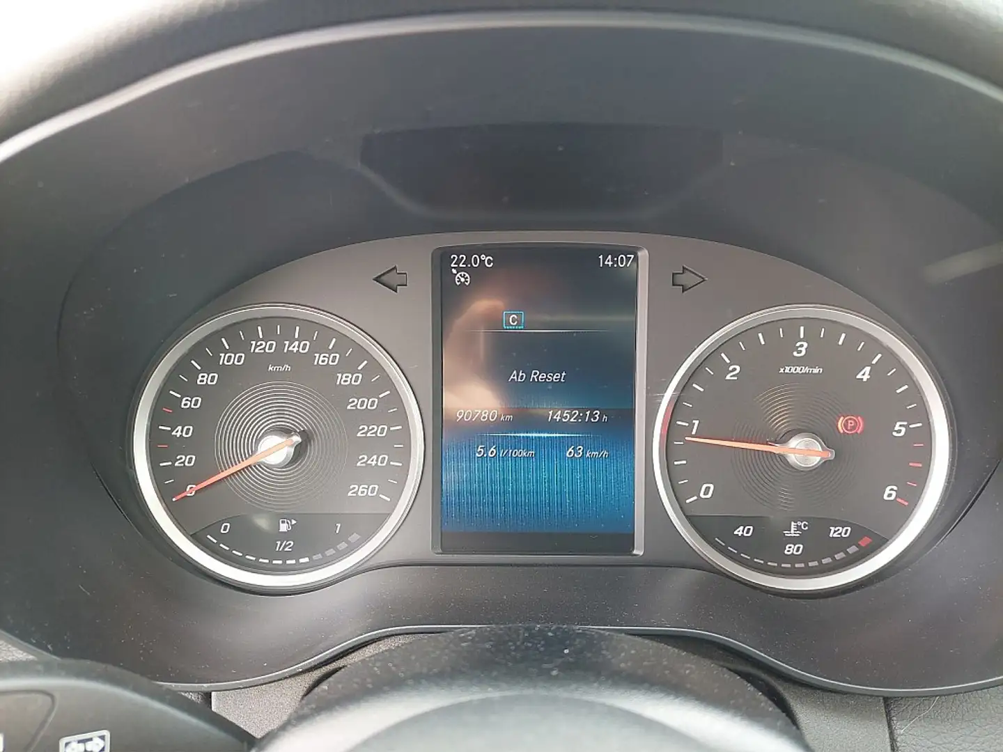 Vehicle image, number 9