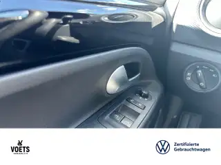 Vehicle image thumbnail, number 14