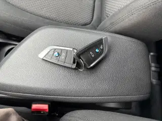 Vehicle image thumbnail, number 16