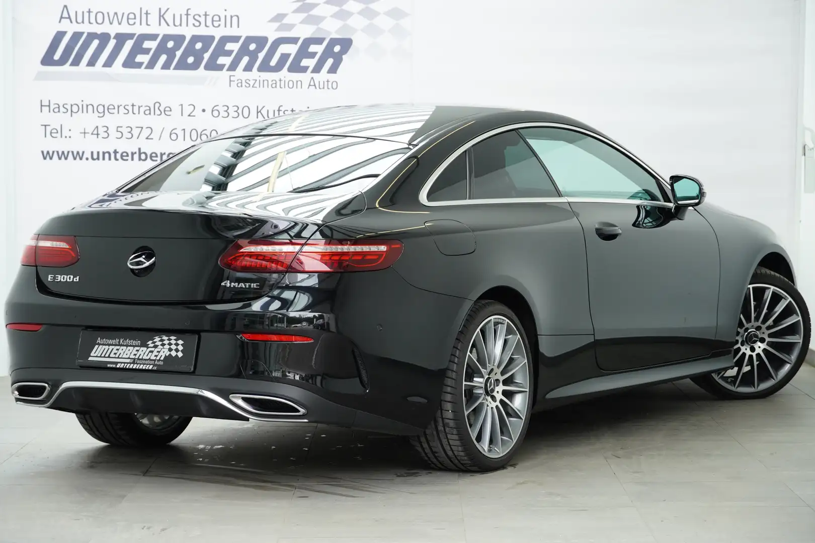 Vehicle image, number 8