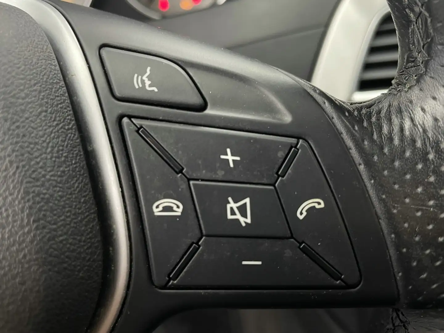 Vehicle image, number 7