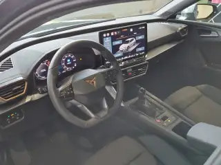 Vehicle image thumbnail, number 7