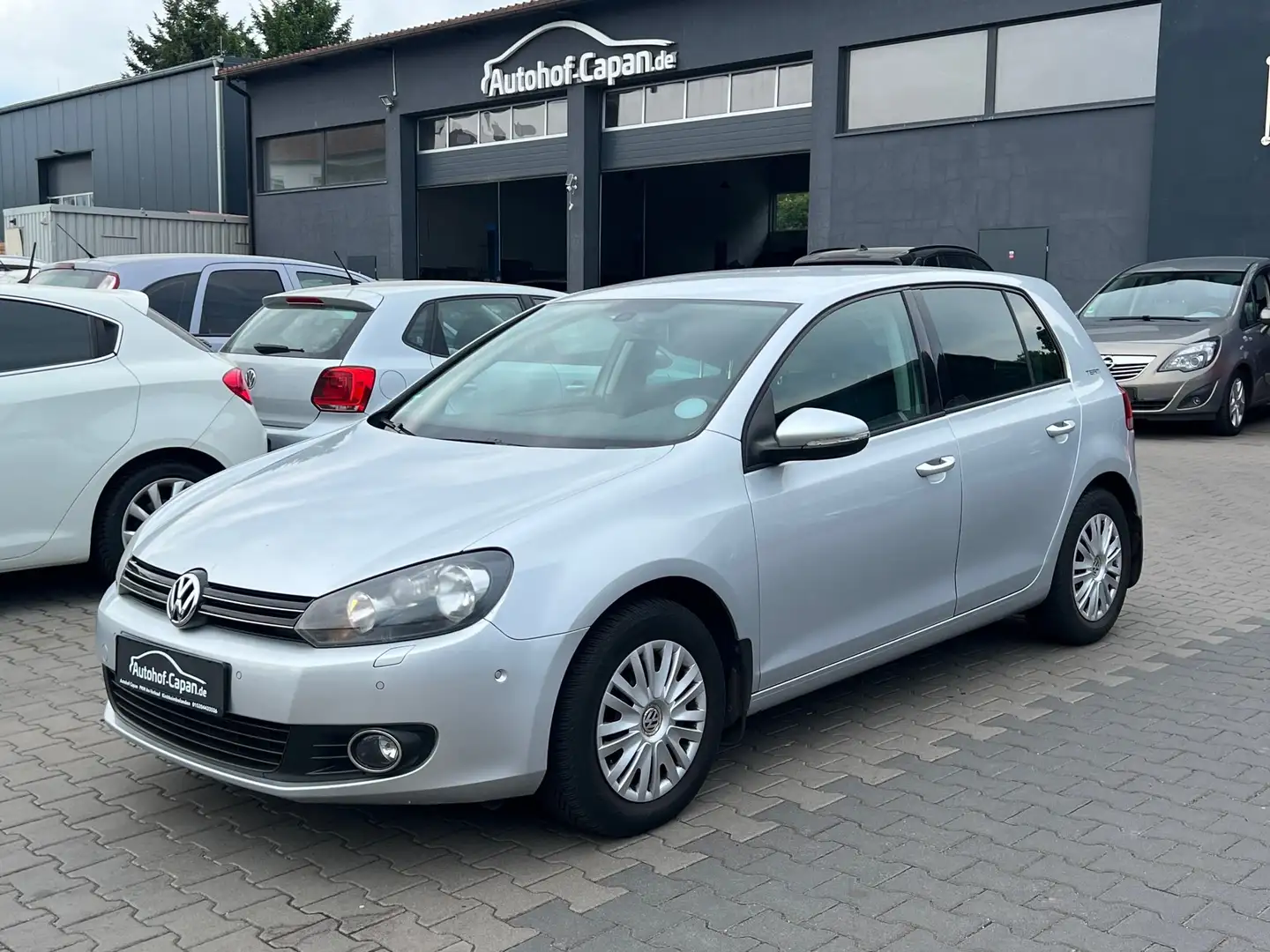 Vehicle image, number 1