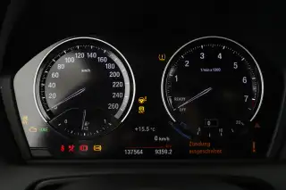 Vehicle image thumbnail, number 7