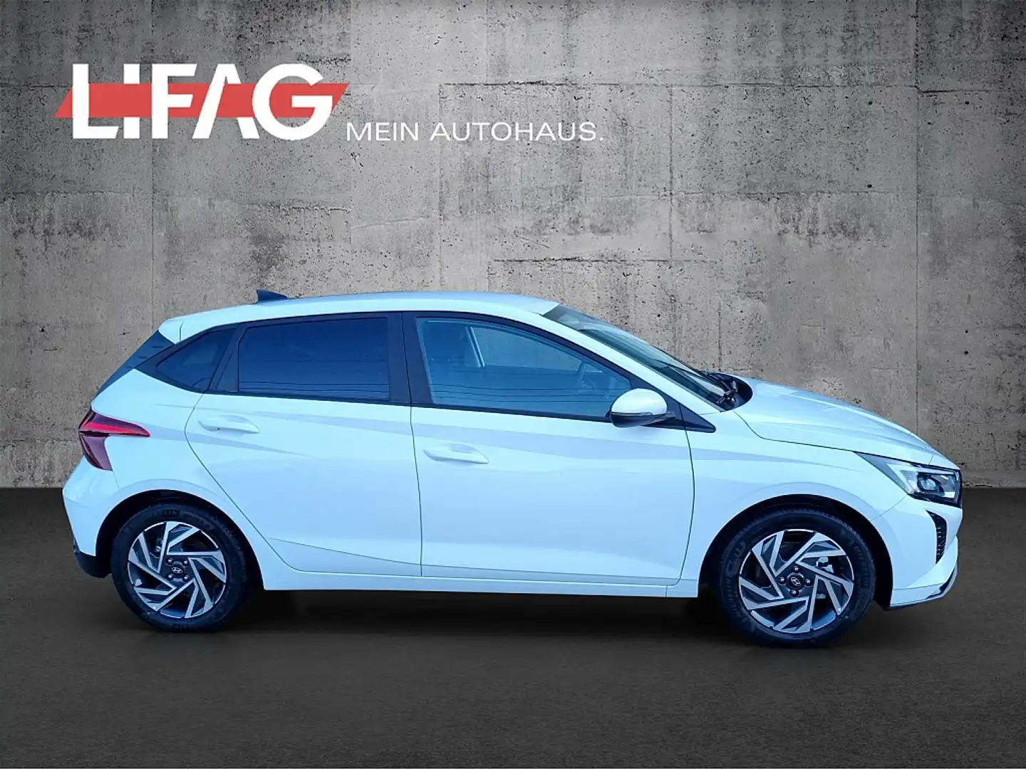 Vehicle image, number 2