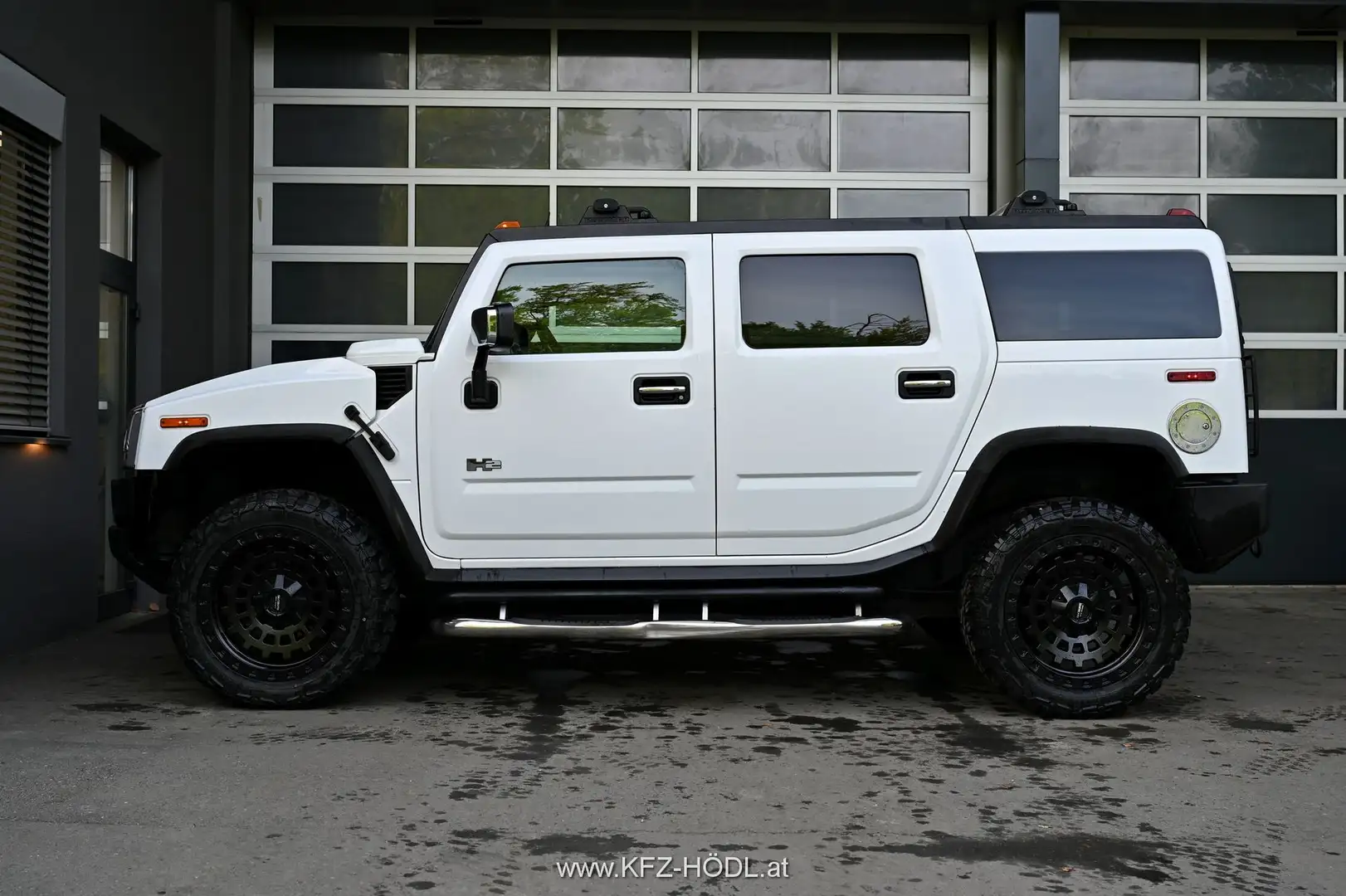 Vehicle image, number 6