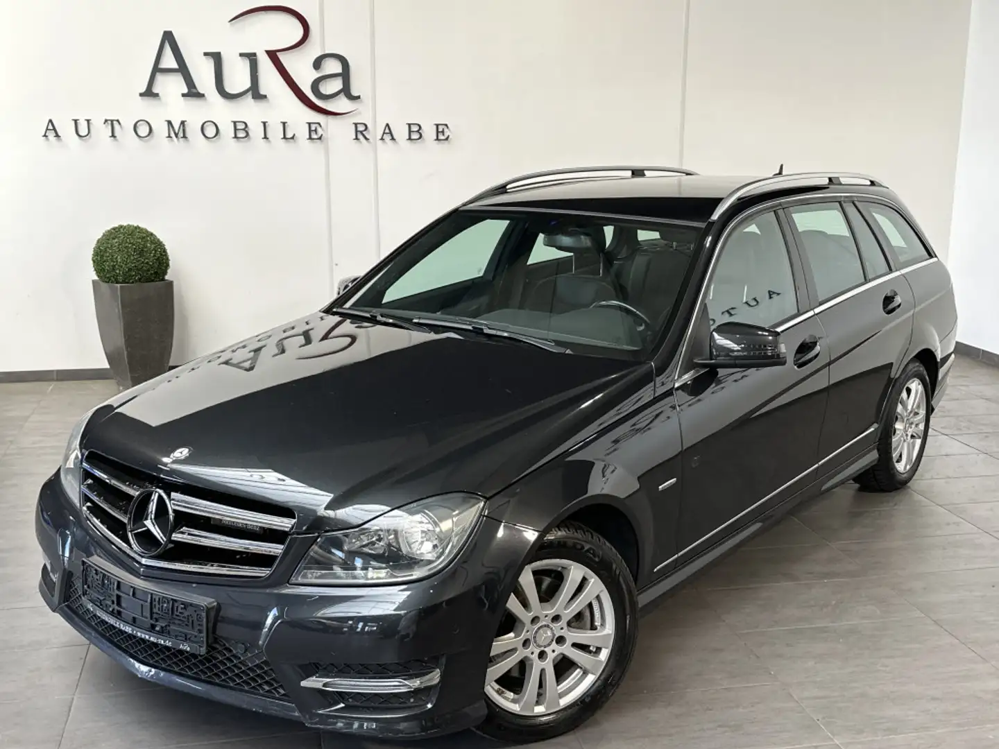 Vehicle image, number 2