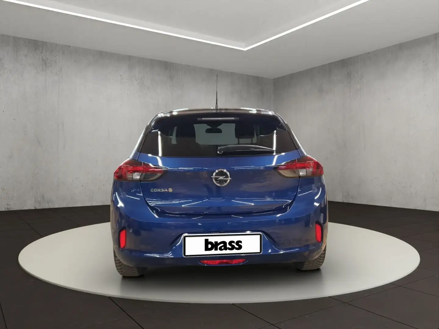Vehicle image, number 4
