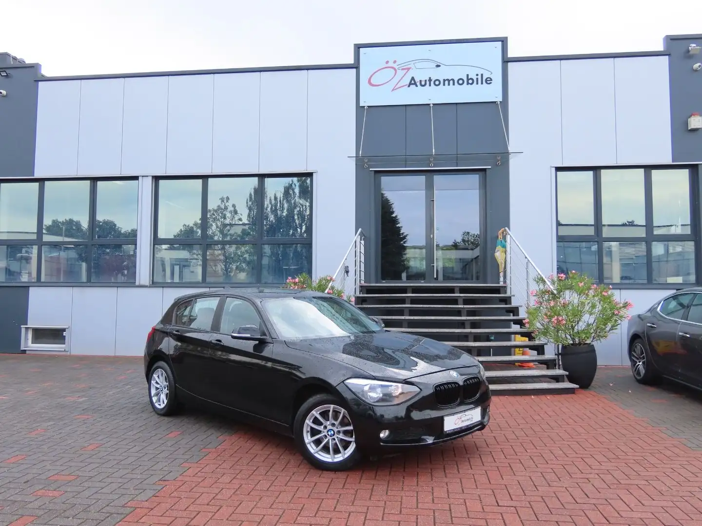 Vehicle image, number 1