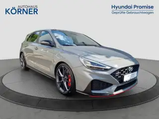 Vehicle image thumbnail, number 1