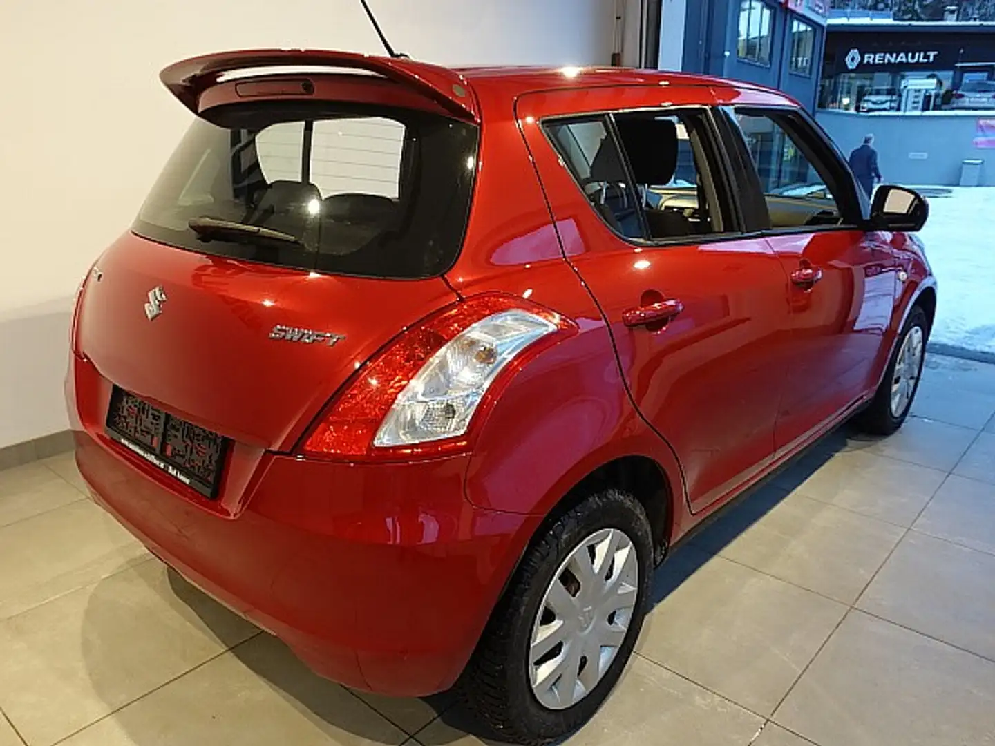 Vehicle image, number 3