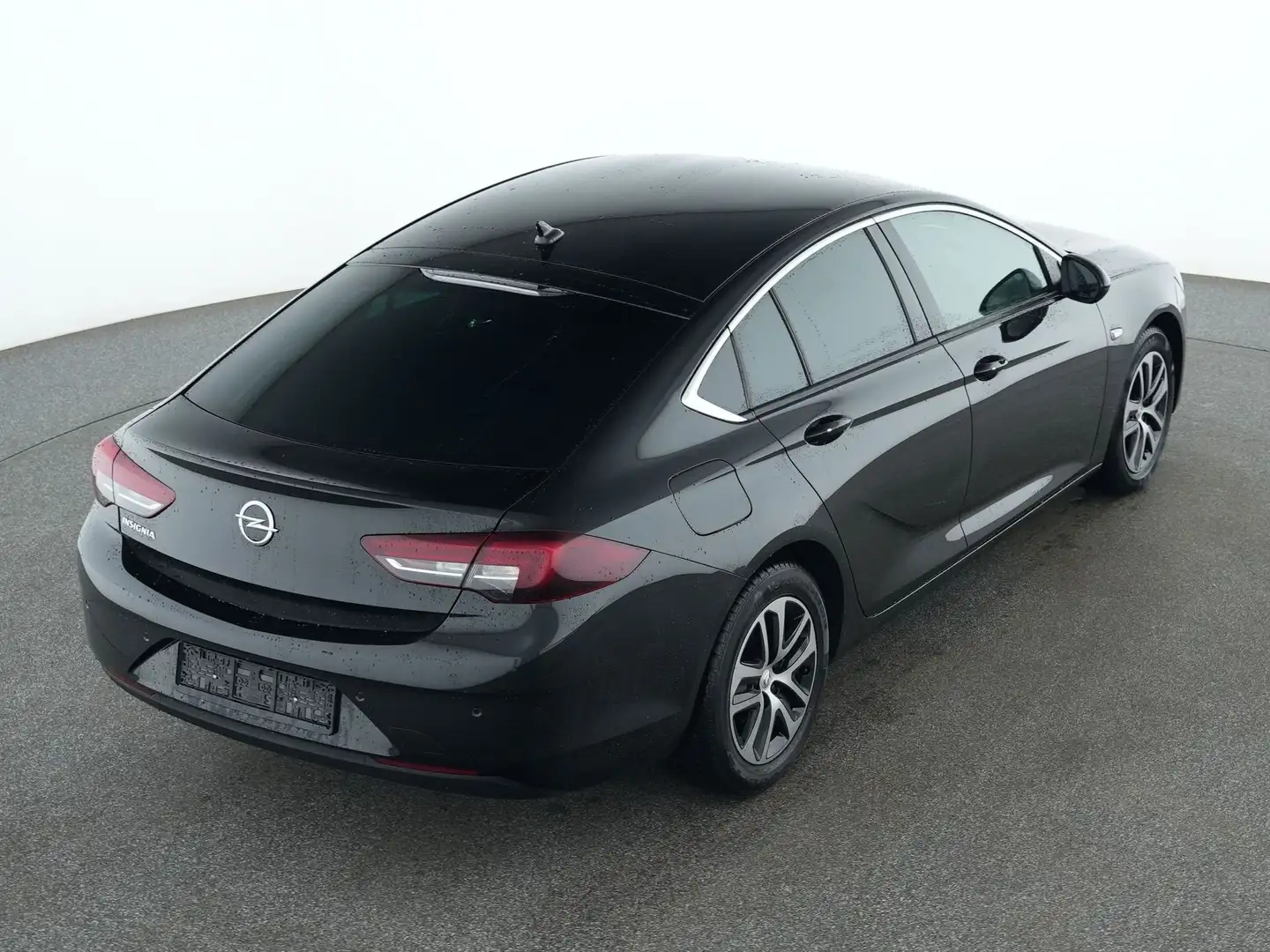 Vehicle image, number 8