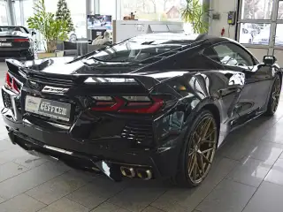 Vehicle image thumbnail, number 8