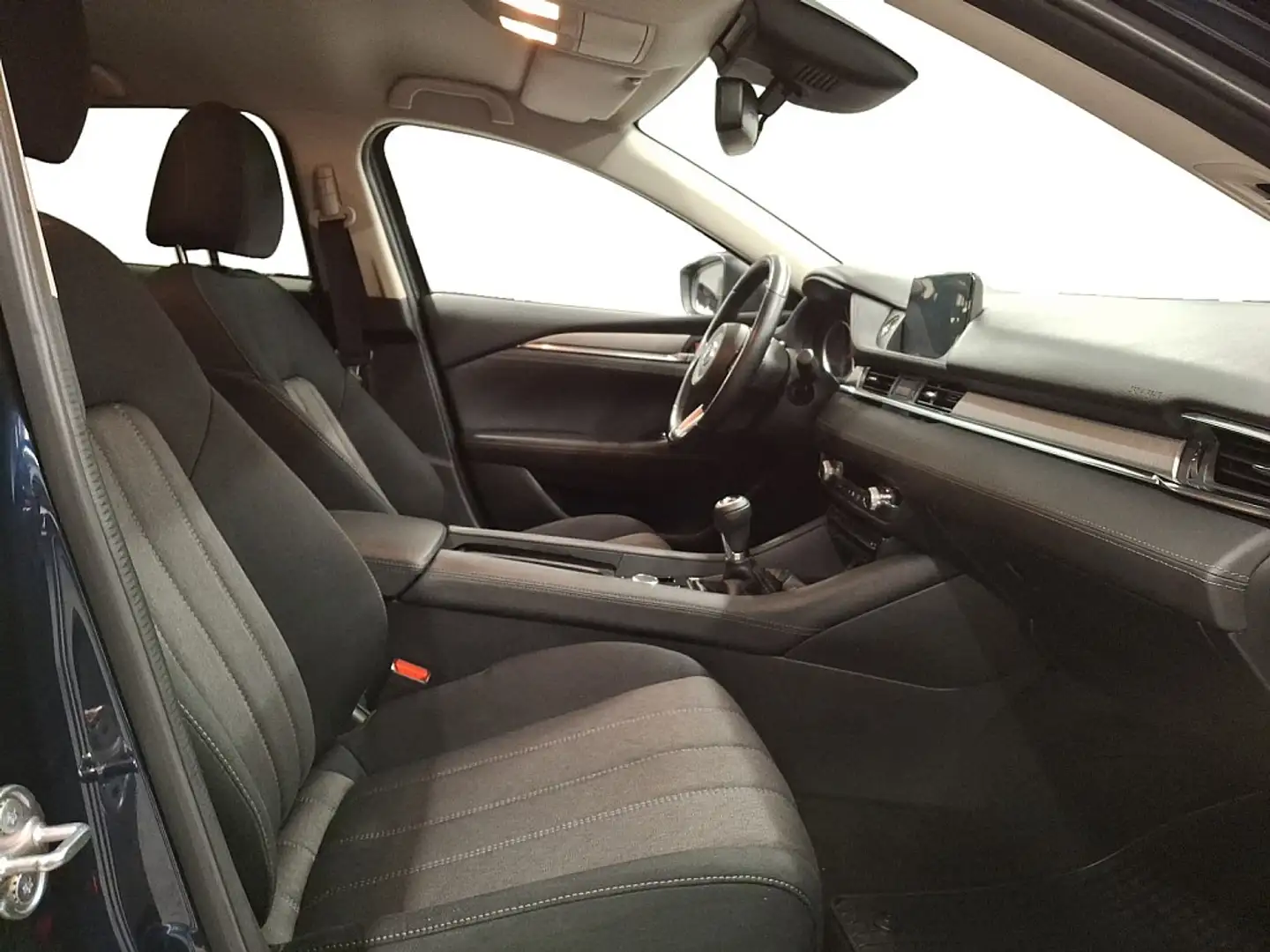 Vehicle image, number 9