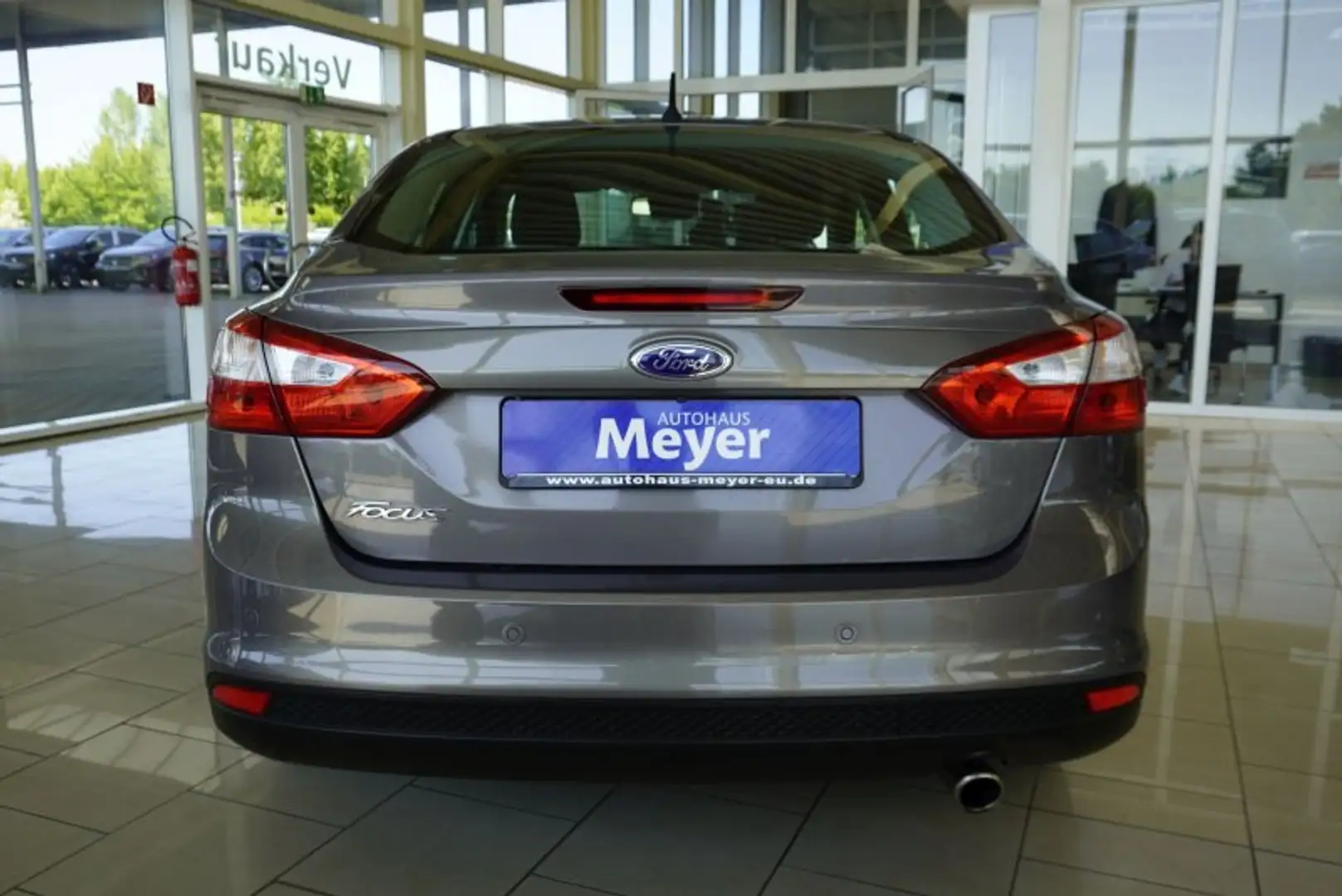 Vehicle image, number 5