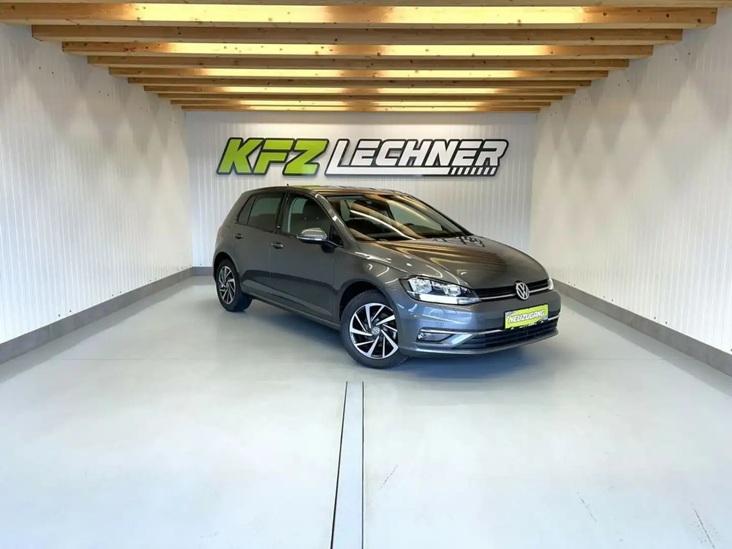 Vehicle image, number 1