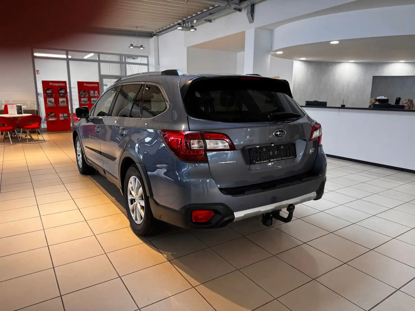 Vehicle image, number 4