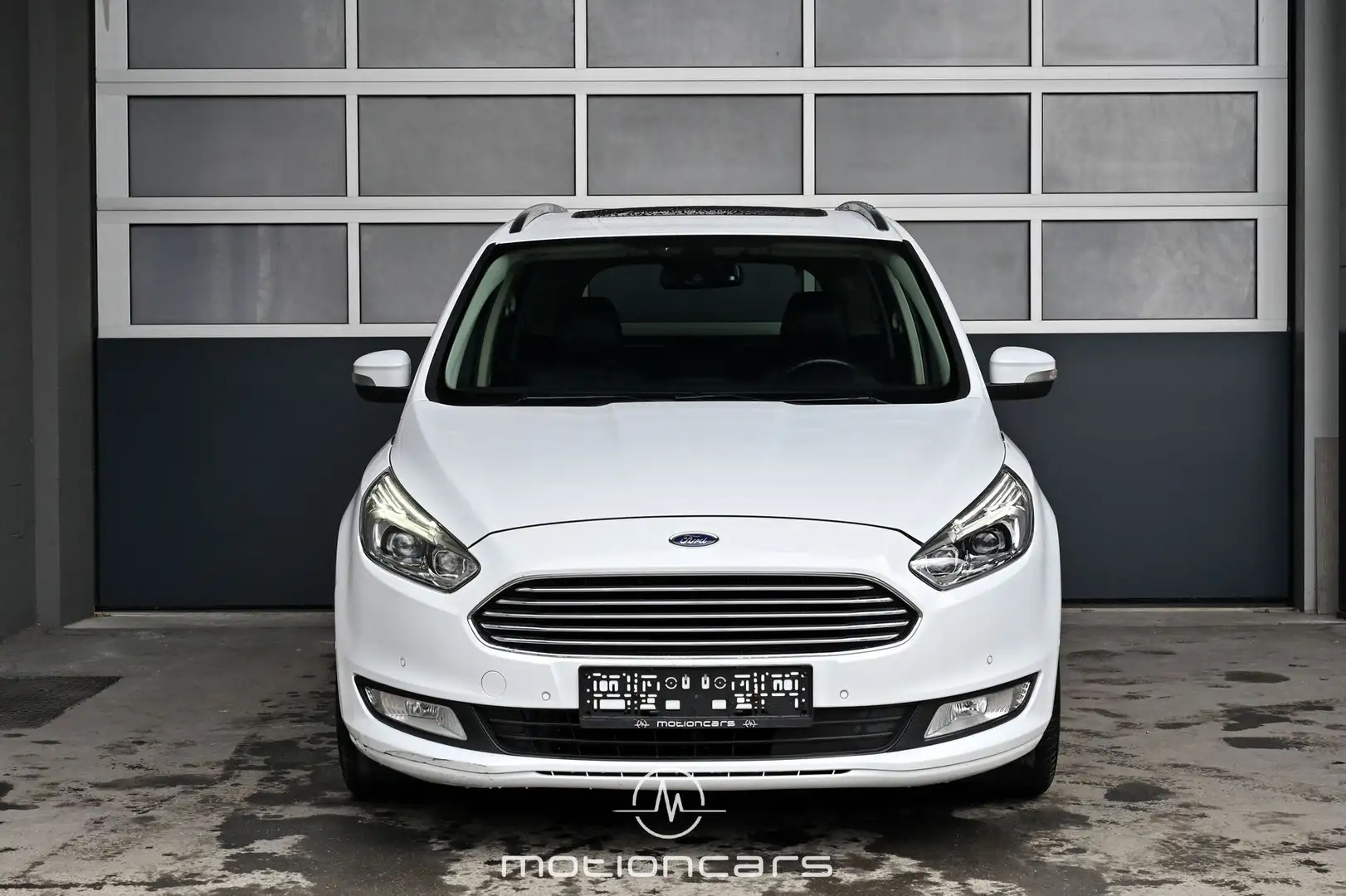 Vehicle image, number 3