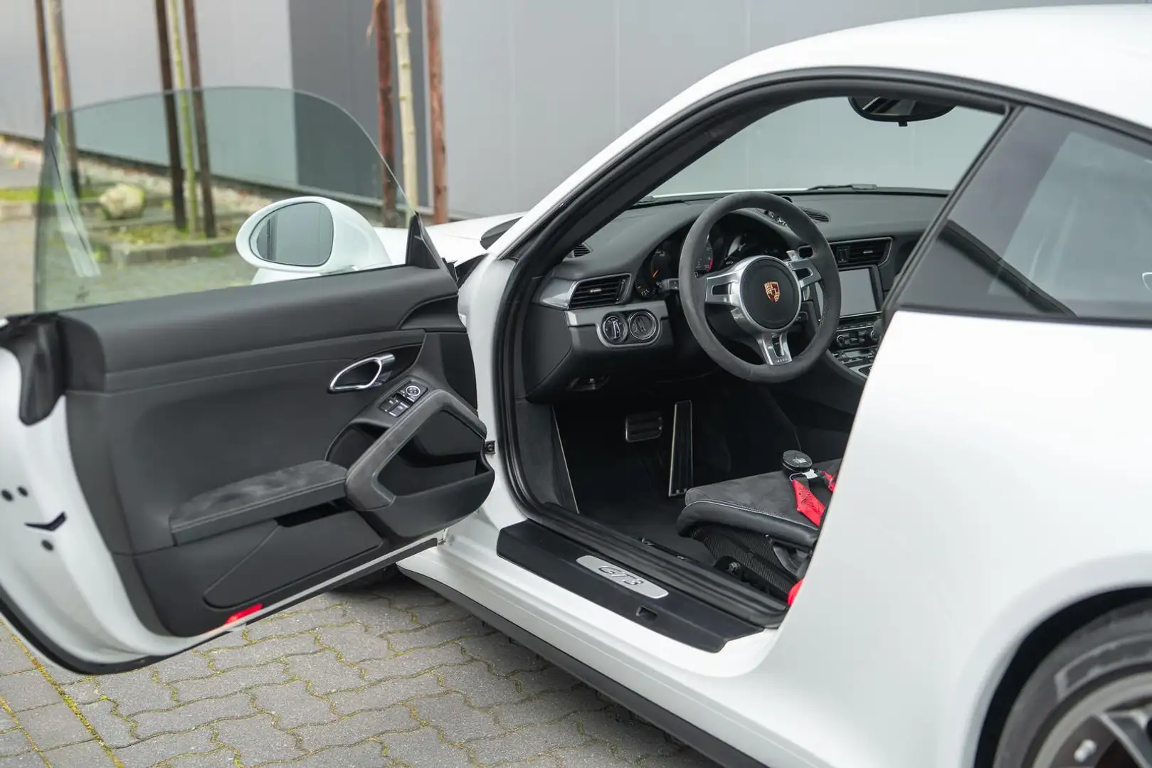 Vehicle image, number 7
