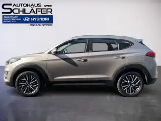 Vehicle image thumbnail, number 7