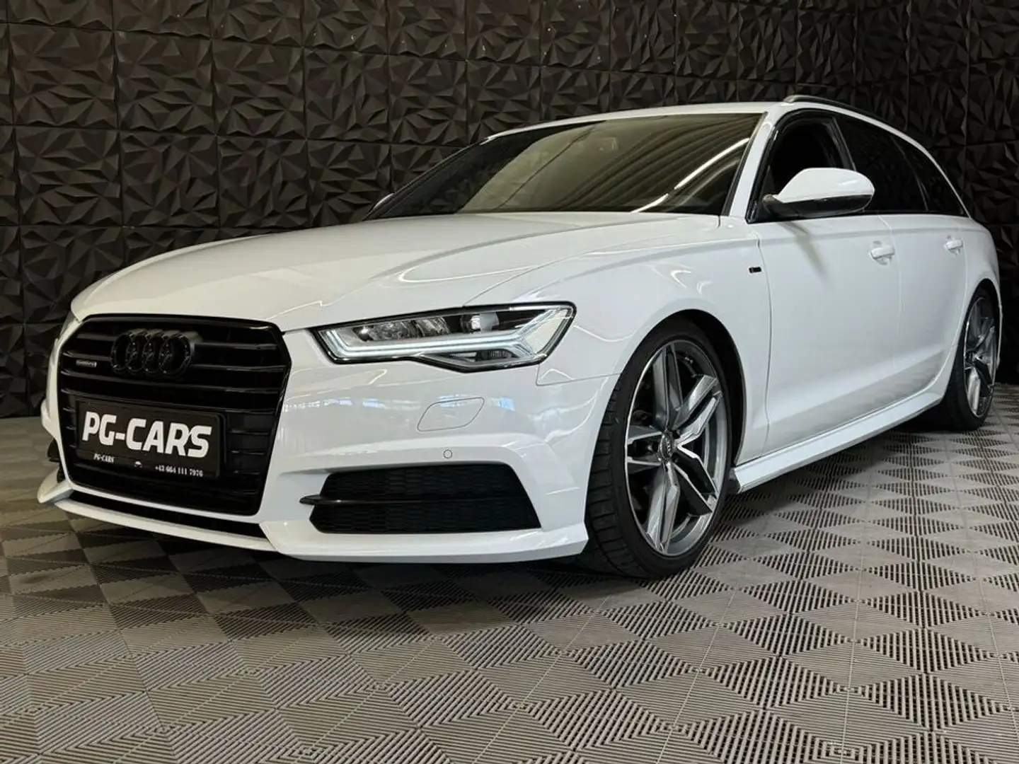 Vehicle image, number 5