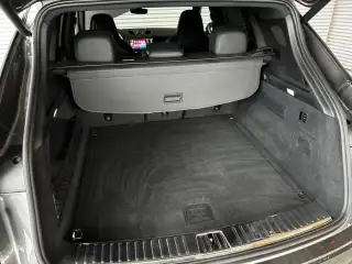 Vehicle image thumbnail, number 8