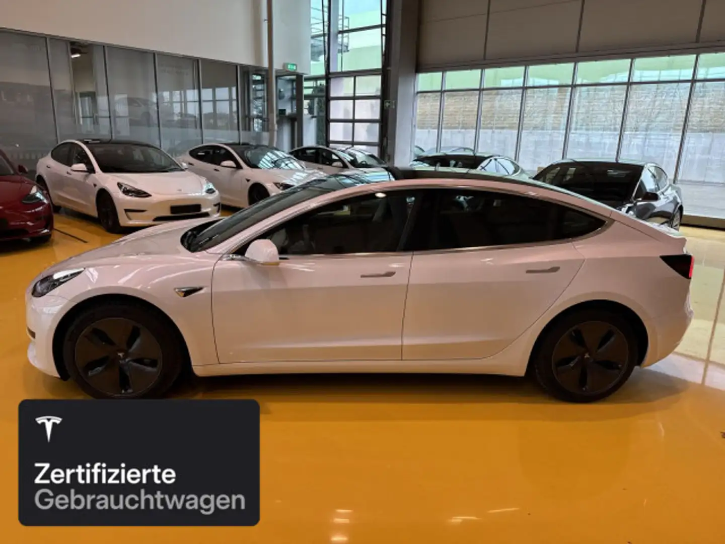 Vehicle image, number 3