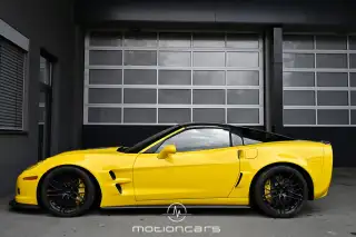 Vehicle image thumbnail, number 8