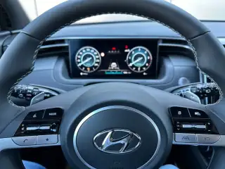 Vehicle image thumbnail, number 13