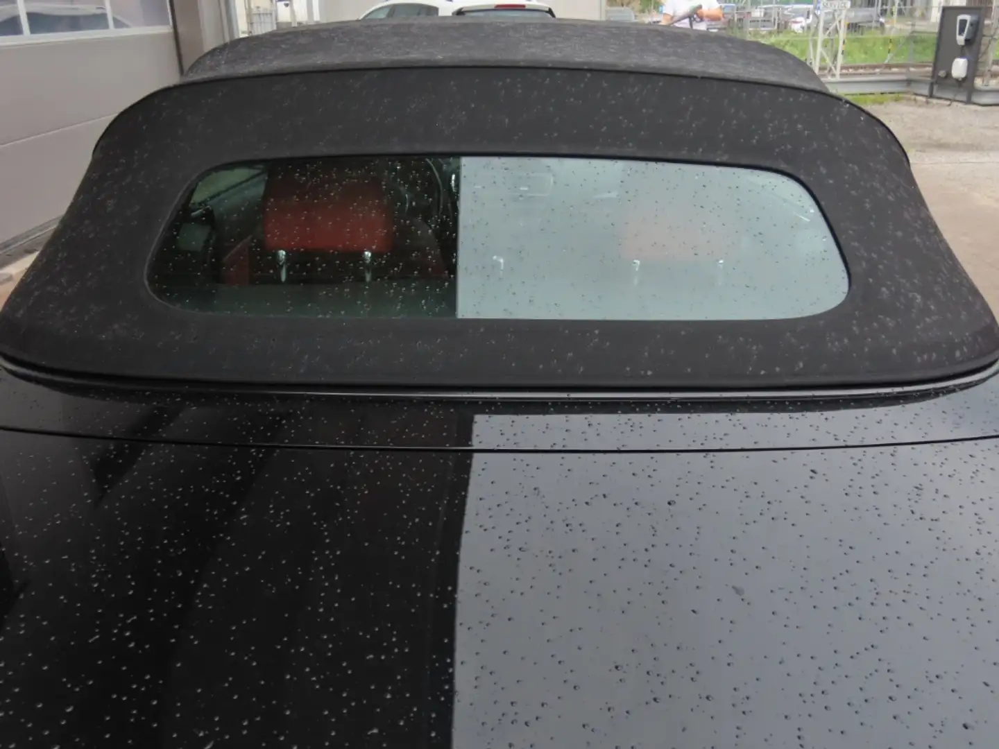 Vehicle image, number 8