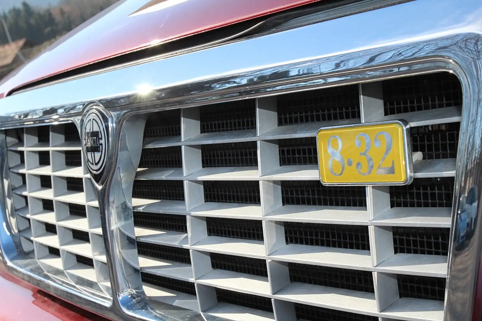 Vehicle image, number 5