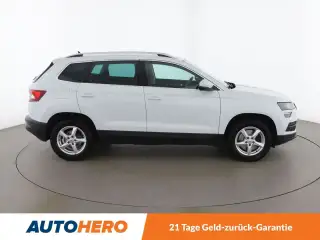 Vehicle image thumbnail, number 7