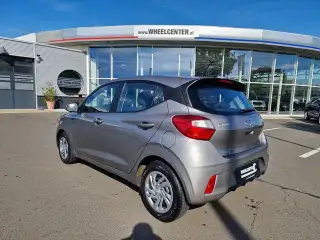 Vehicle image thumbnail, number 10