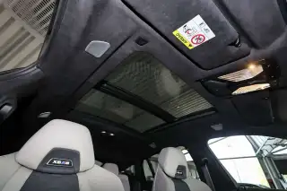 Vehicle image thumbnail, number 8