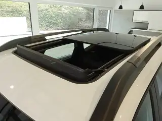 Vehicle image thumbnail, number 15