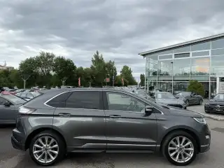 Vehicle image thumbnail, number 6