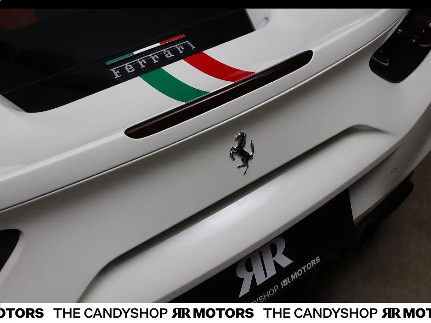 Vehicle image, number 9