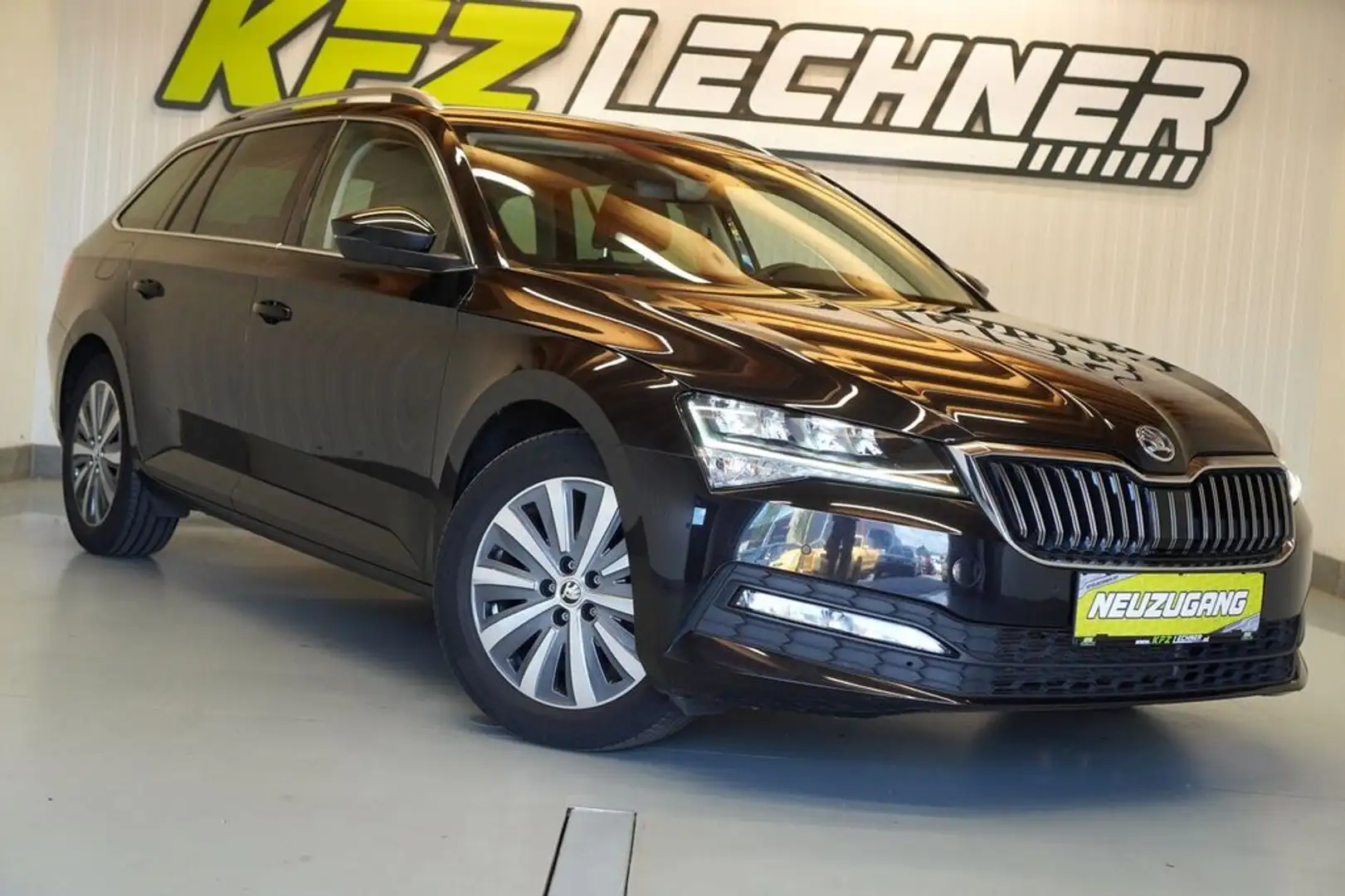 Vehicle image, number 3