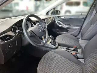 Vehicle image thumbnail, number 8