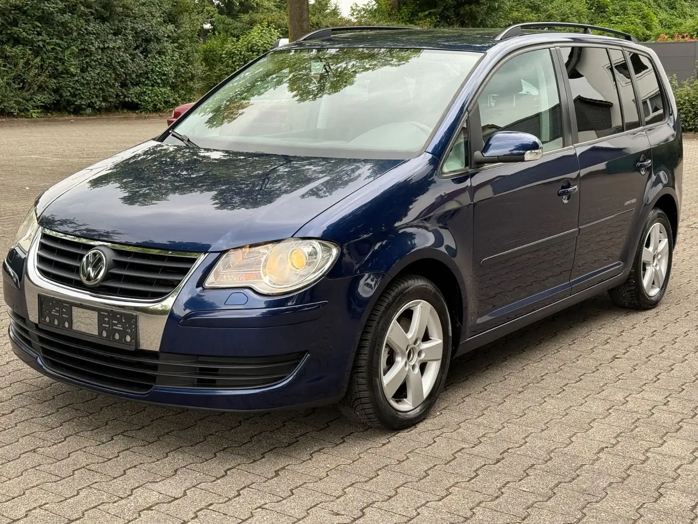 Vehicle image, number 1