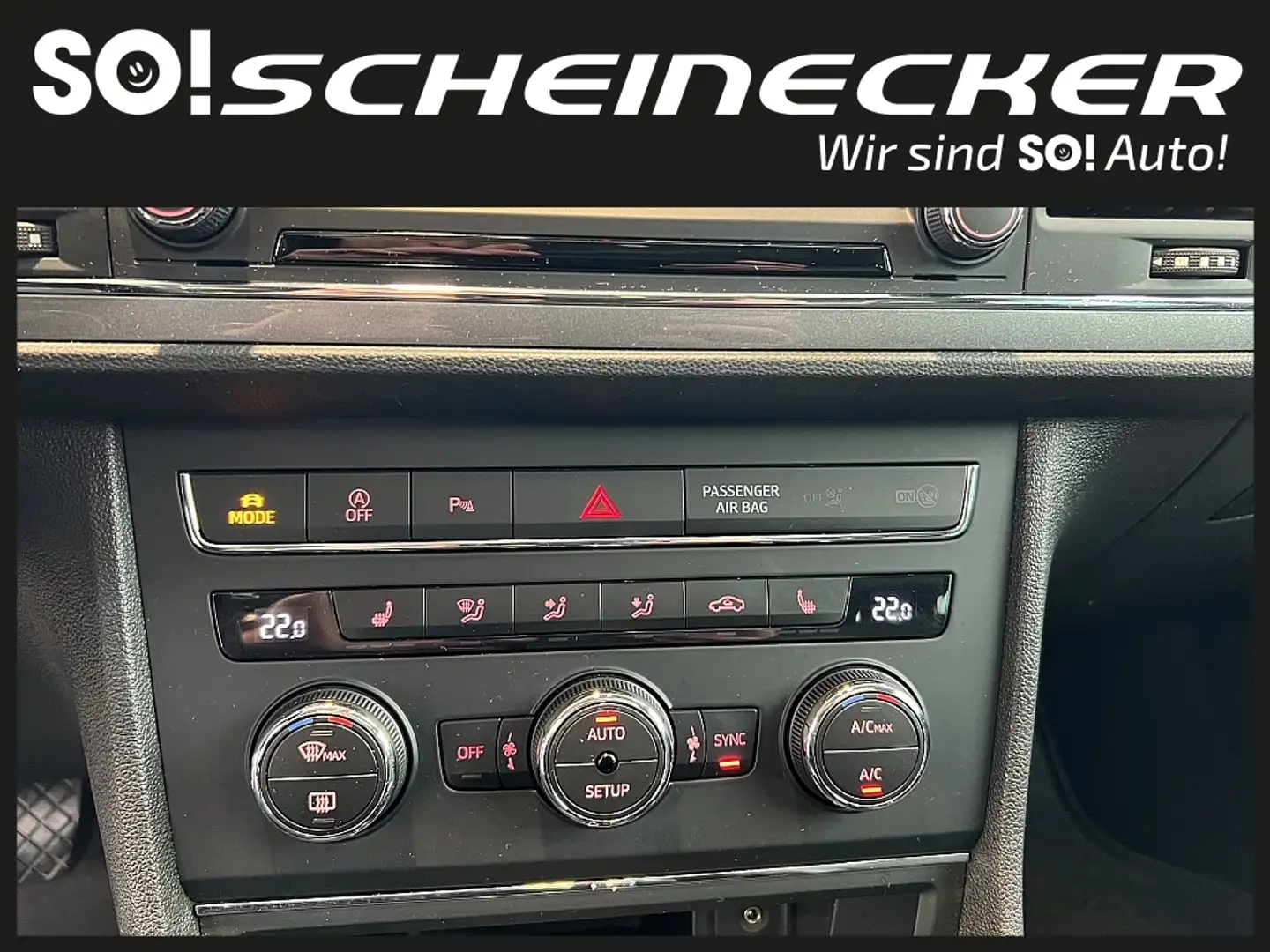 Vehicle image, number 13