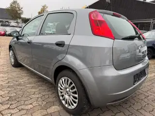 Miniatúra fotky vozidla, číslo 2