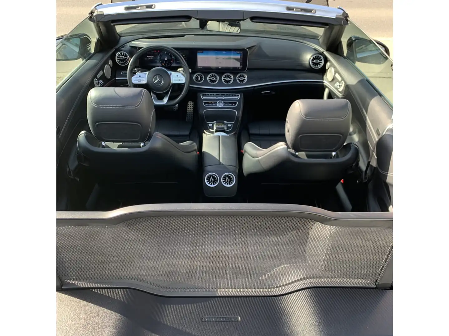 Vehicle image, number 7